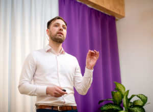 healthtech startup Blended Support – Providing people who have experienced #Trauma with fast and effective support to overcome their experiences. Presented by Adrian Rauwald.